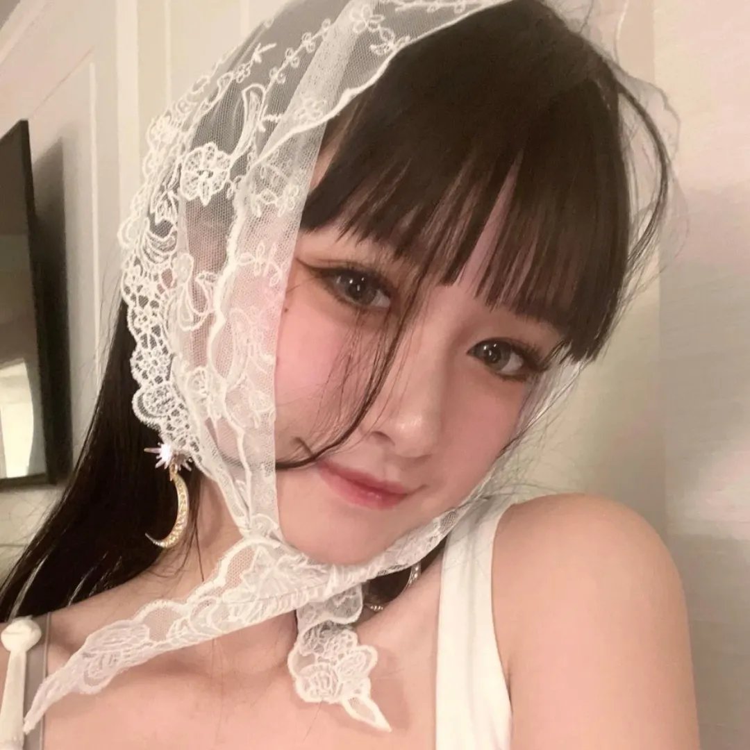岁岁青莲